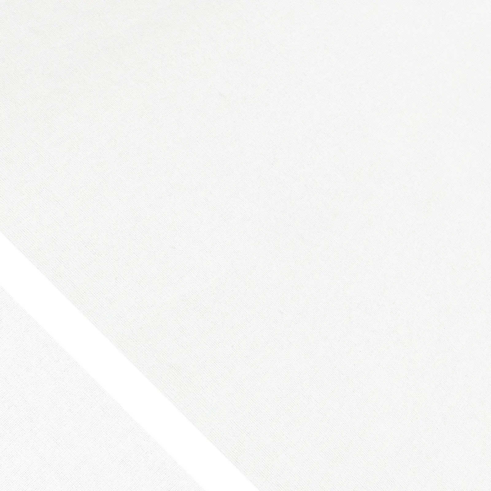 Próbka tkaniny biała półprzezroczysta